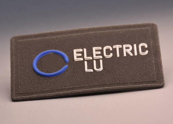 의류를 위한 3M 사려깊은 엠보싱된 높이는 로고 열 전도 브랜드를 맞추어주세요